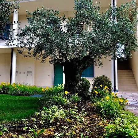 Juliet’s Garda Sirmione